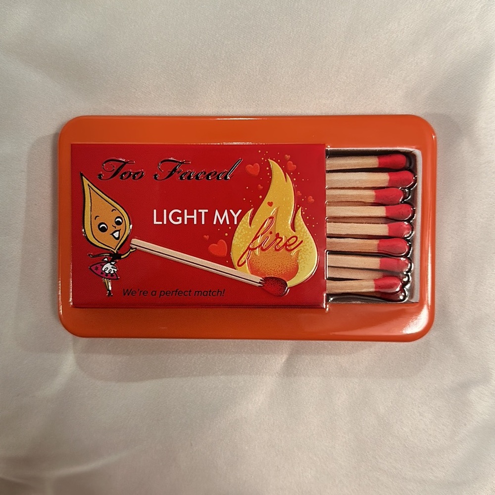 Too Faced Light My Fire Eyeshadow Palette